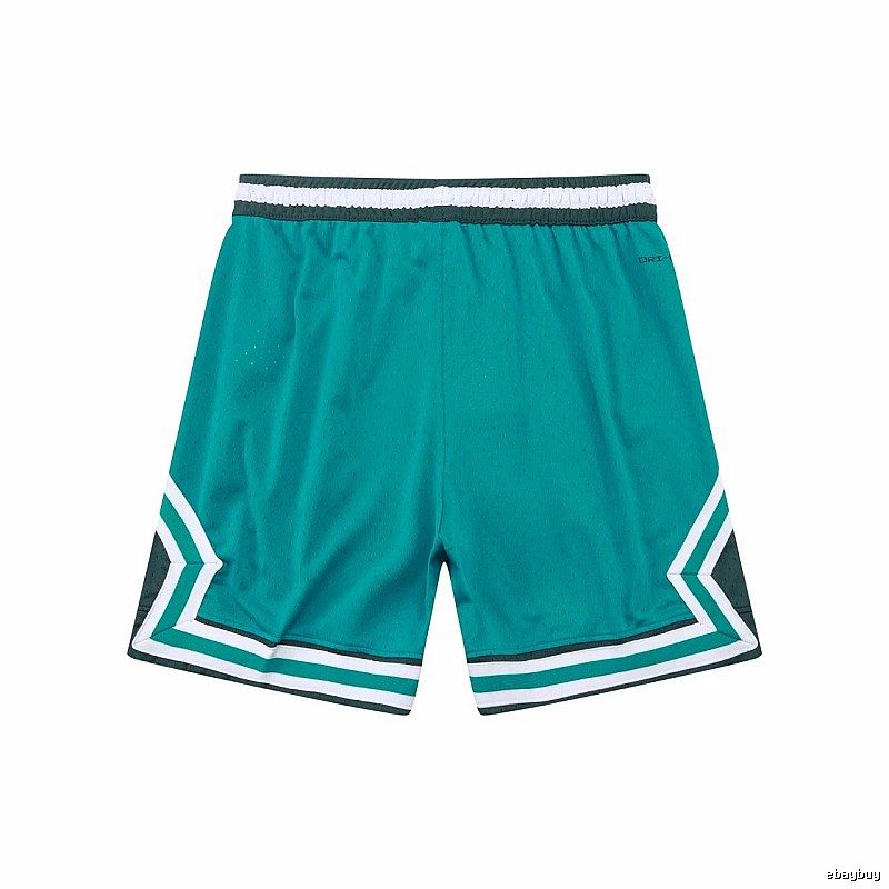 AJ sporty green shorts