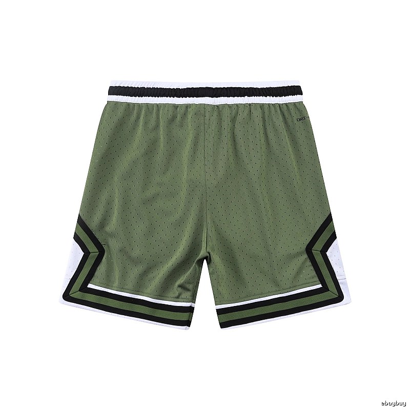 AJ sporty green shorts