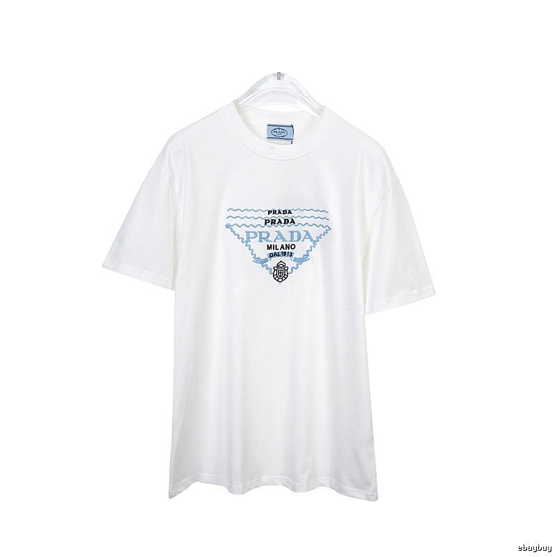 Amiri Weekend Logo T-shirt Black Small AM for Seasonal Looks