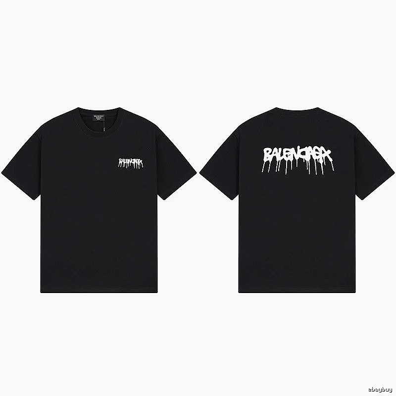 Balenciaga street-style black T-shirt