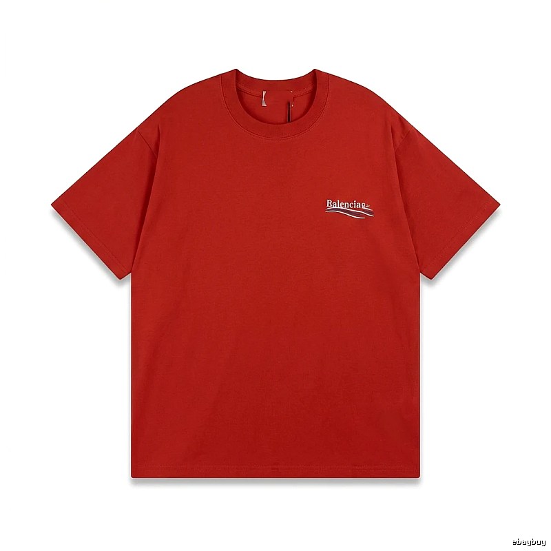 Balenciaga's simple-style red T-shirt
