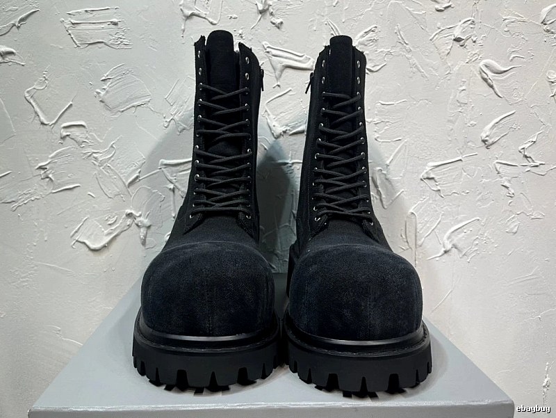 Black Combat Boot with Tall Black Lace-up Boot for Casual Outfits