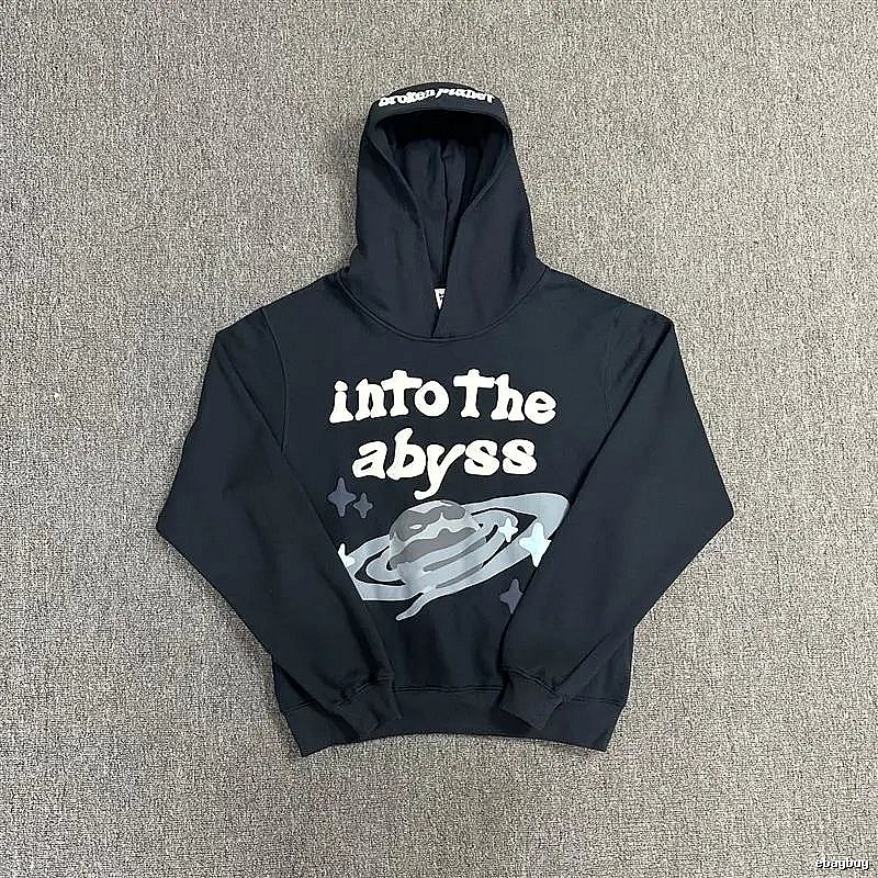 Broken Hearts Style H210 Skull Graphic Hoodie Modern Fit