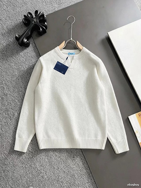 Cream Crewneck Knit Sweater with Knit Sweater for Daily Wear