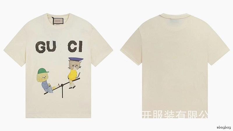 Gucci Playful Whimsical Animal Print Off-white T-shirt