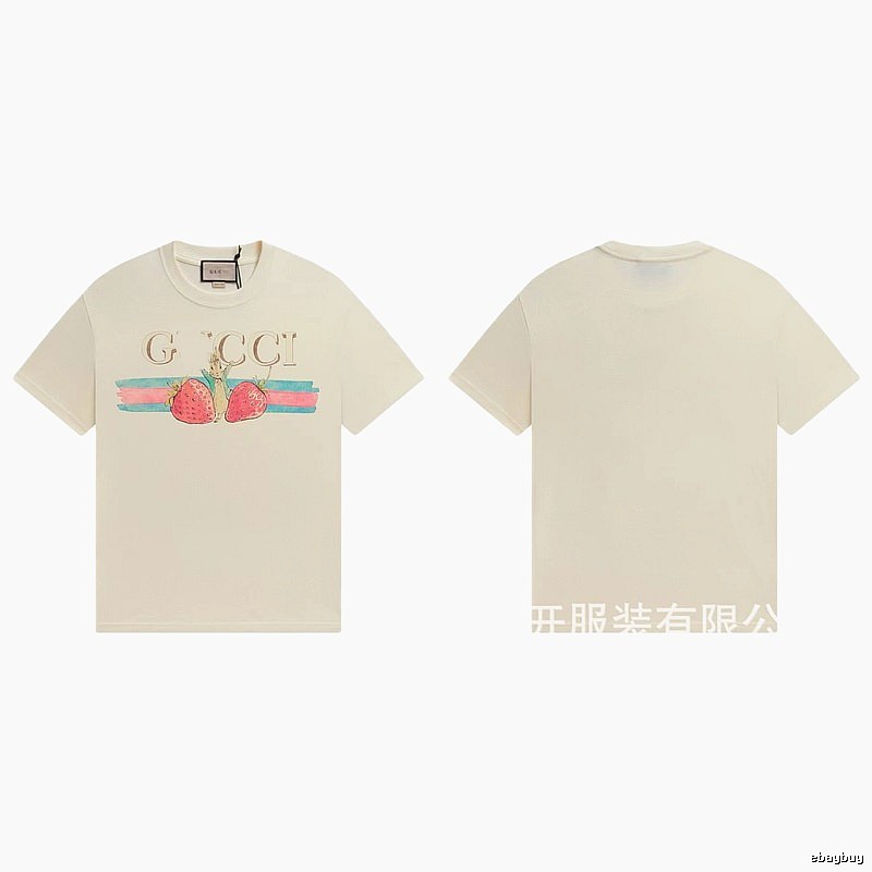 Gucci Vintage Off-white T-shirt with Strawberry Rabbit Print