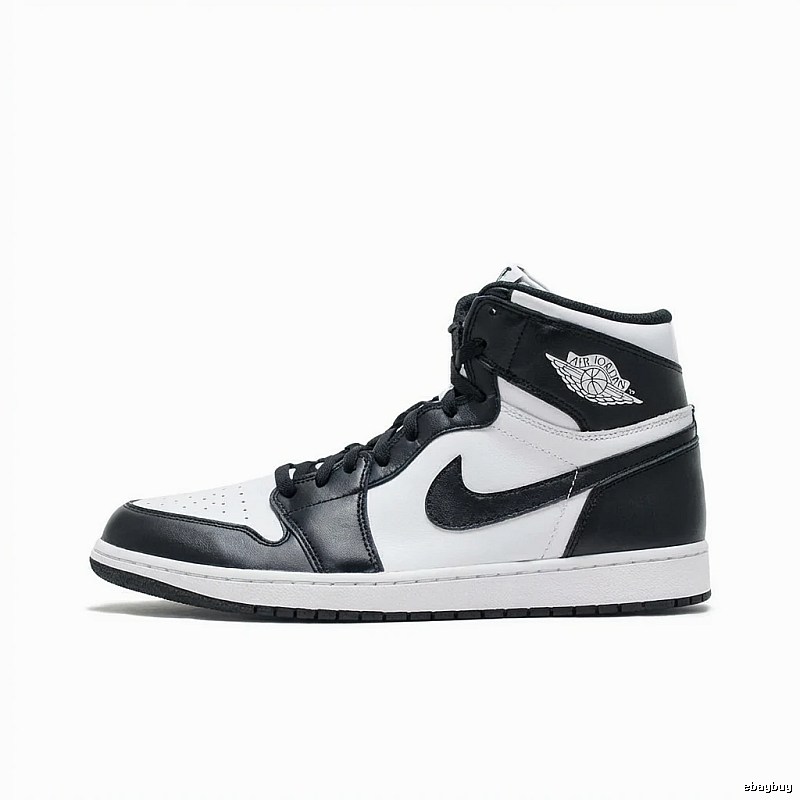 Jordan AJ1 Black and White High-Top Shoes