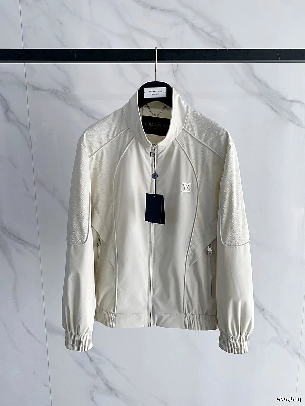 Light Jacket by Arc’teryx with Cream Zip Jacket with Small