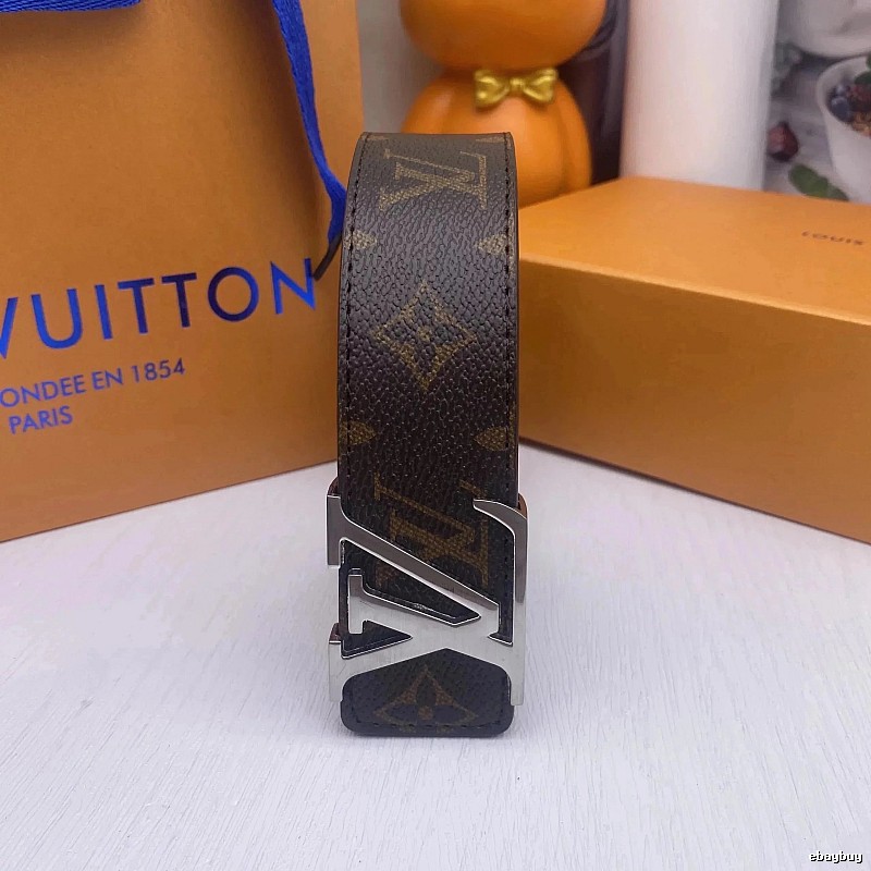 Louis Vuitton Weekend Accessory Focus Monogram Belt Gift Ready