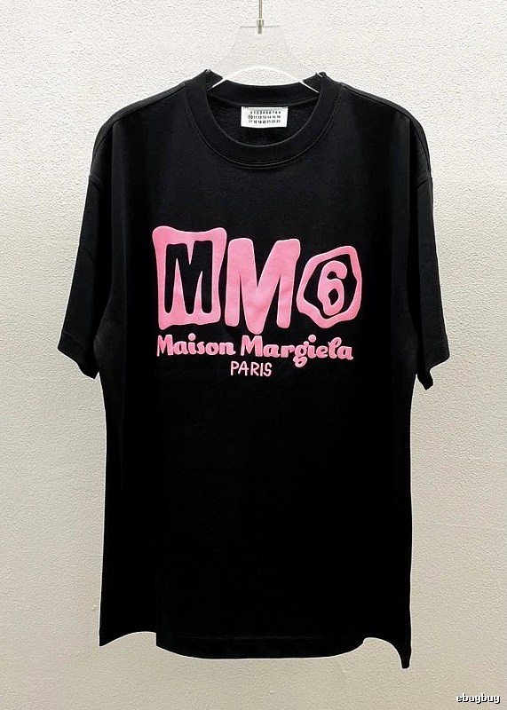 Maison Margiela MM6 Streetwear Brand Black Printed T-shirt