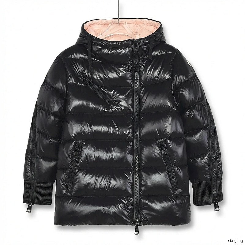 Moncler shiny and stylish black down jacket