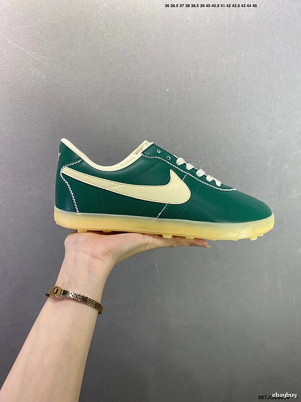 Nike Green and Cream Waffle-Sole Runners, Wide Cushioned Base