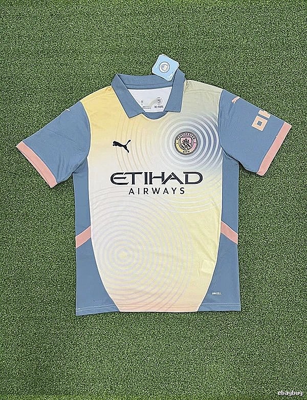 Real Madrid Urban Home soccer jersey White Real Madrid with Casual Appeal