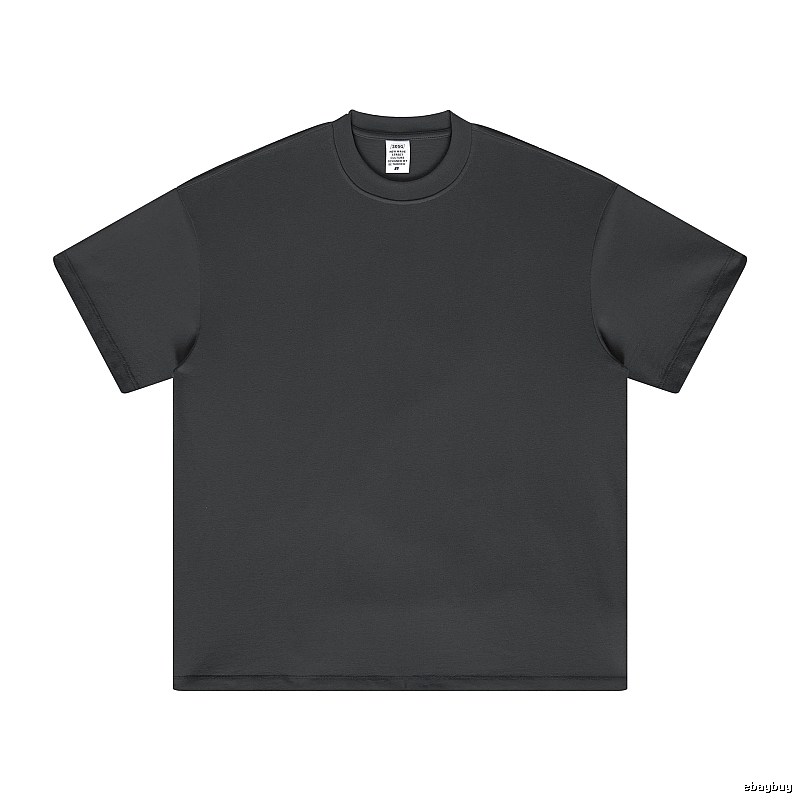 Statement Plain white T-shirt Minimal White Short for Easy Pairing