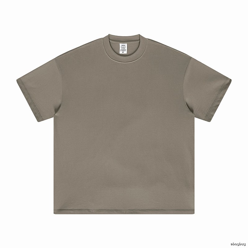 Streetwear Plain white T-shirt Minimal White Short with Logo Accent