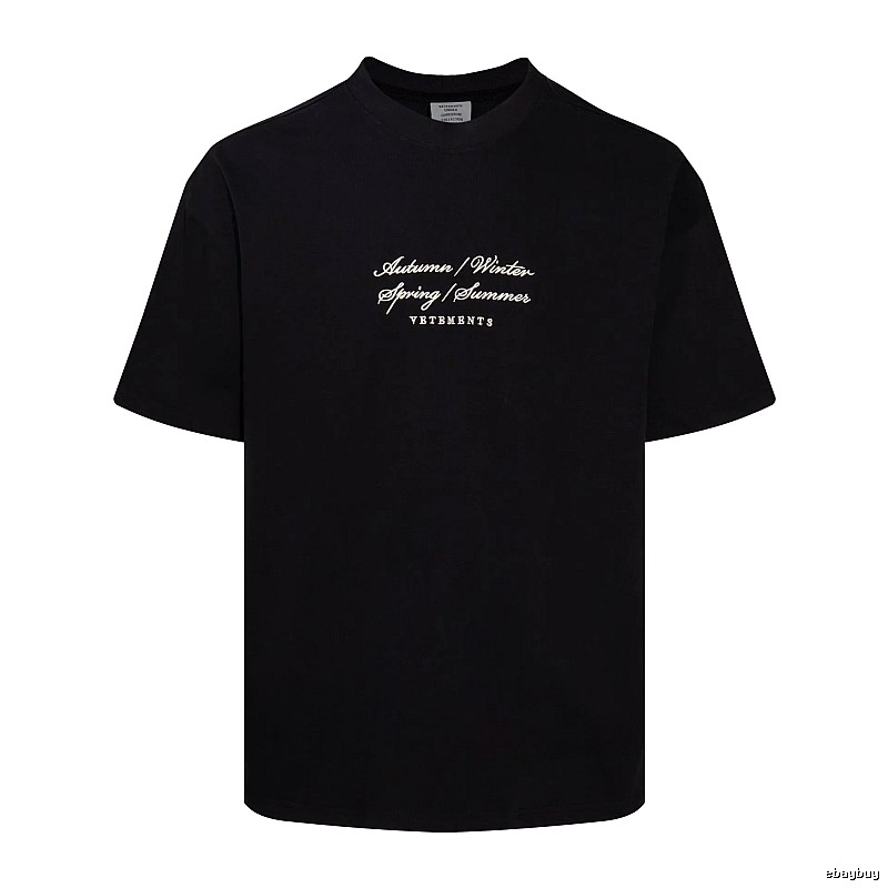 Summer Statement graphic T-shirt Black Colorful Lucky with Bold Graphic