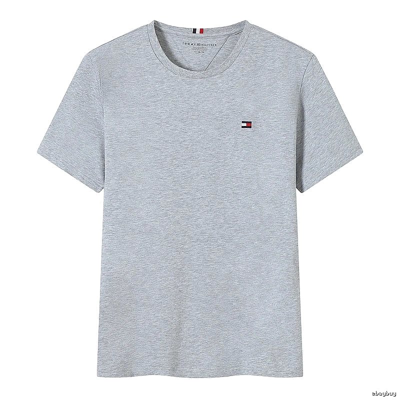 Tommy Hilfiger Gray Logo T-Shirt Streetwear Look