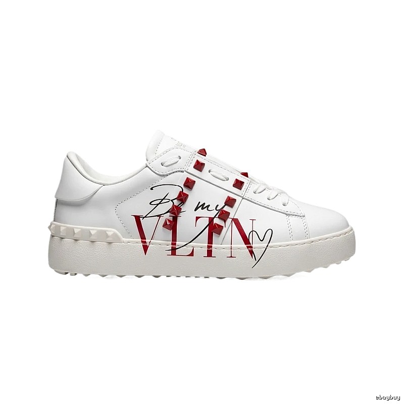 Valentino rivet trendy white shoes